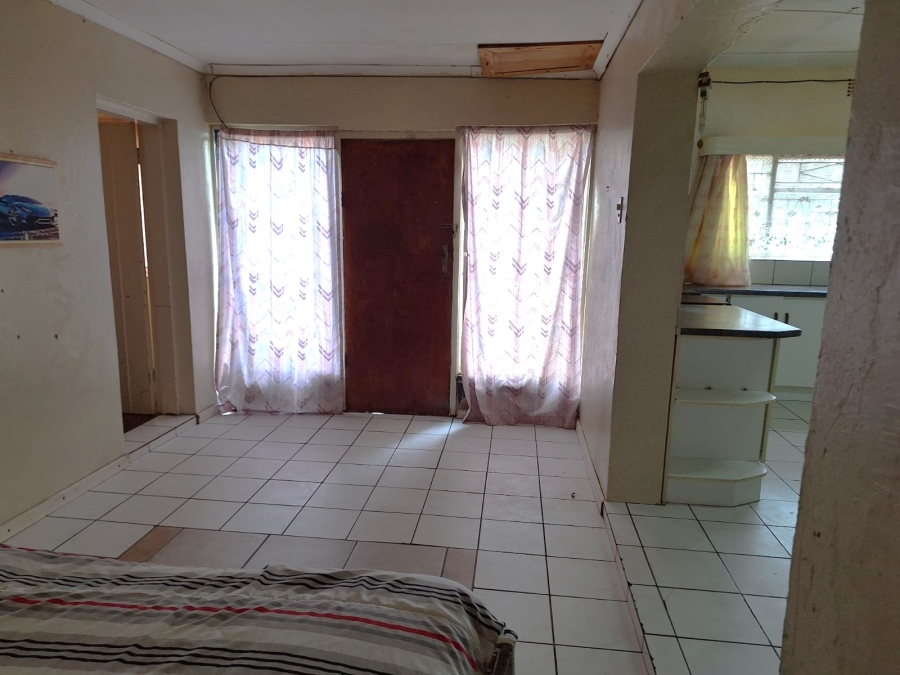 2 Bedroom Property for Sale in Rensburg Gauteng