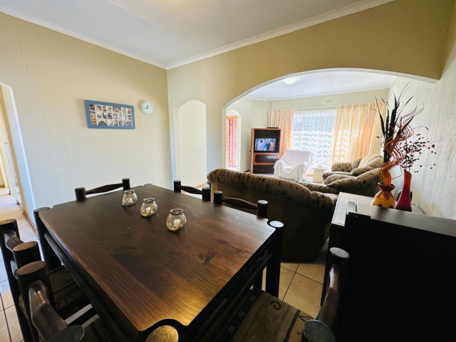 3 Bedroom Property for Sale in Sunward Park Gauteng