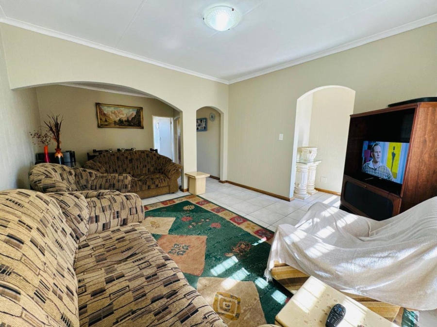 3 Bedroom Property for Sale in Sunward Park Gauteng