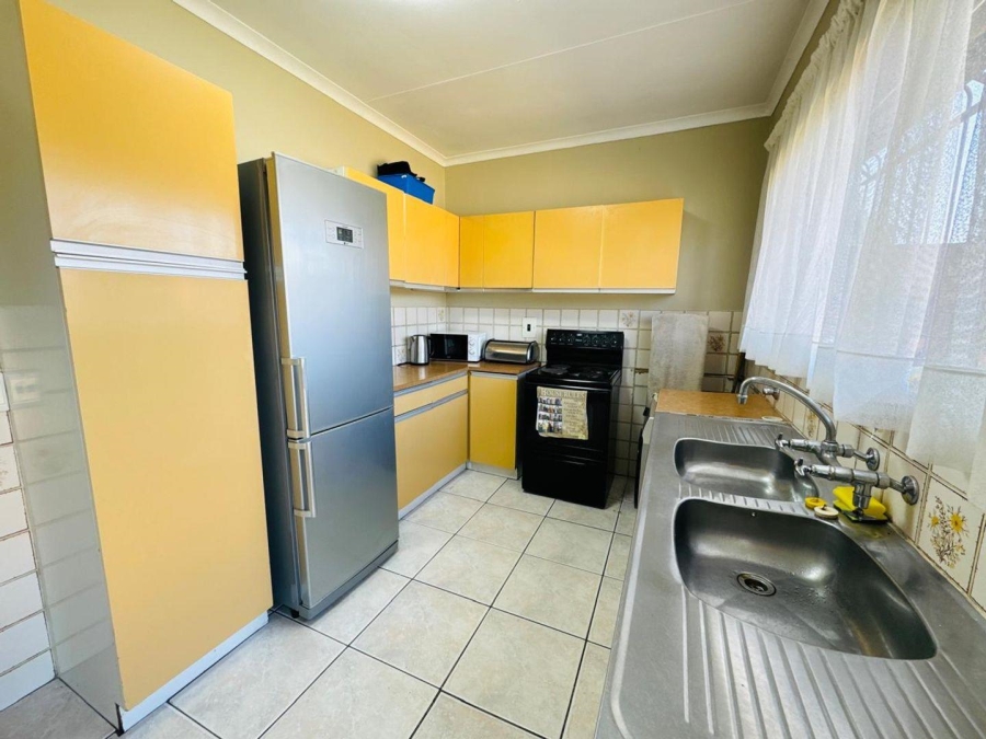 3 Bedroom Property for Sale in Sunward Park Gauteng