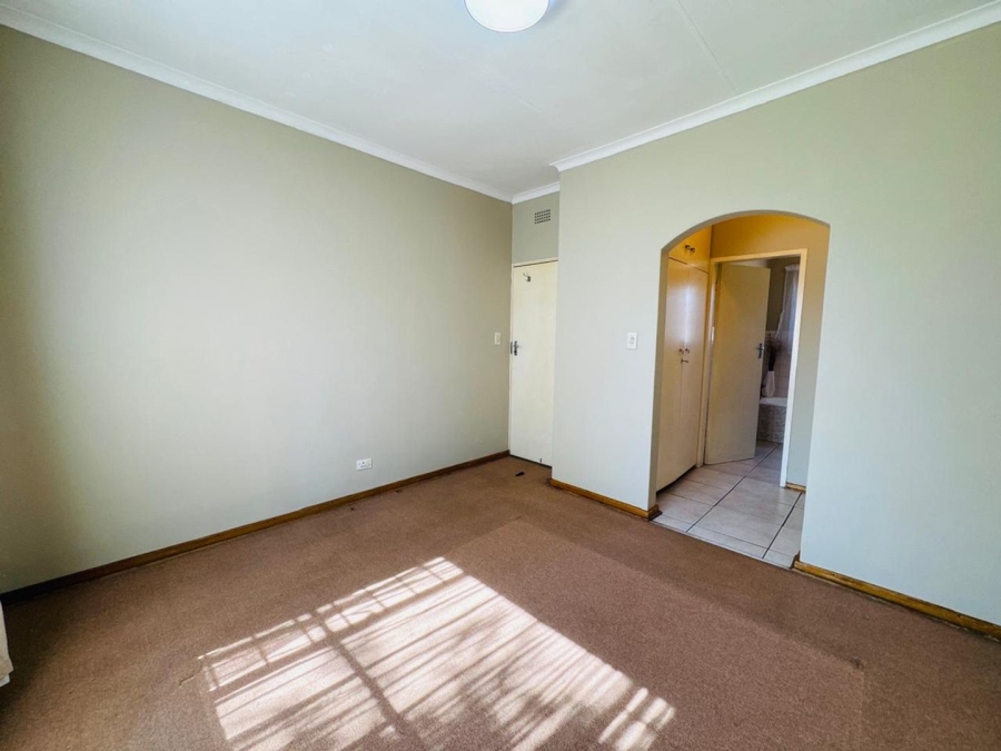 3 Bedroom Property for Sale in Sunward Park Gauteng
