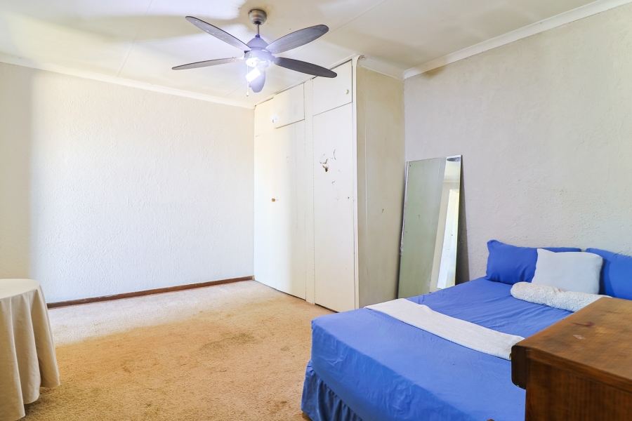6 Bedroom Property for Sale in Tedderfield A H Gauteng