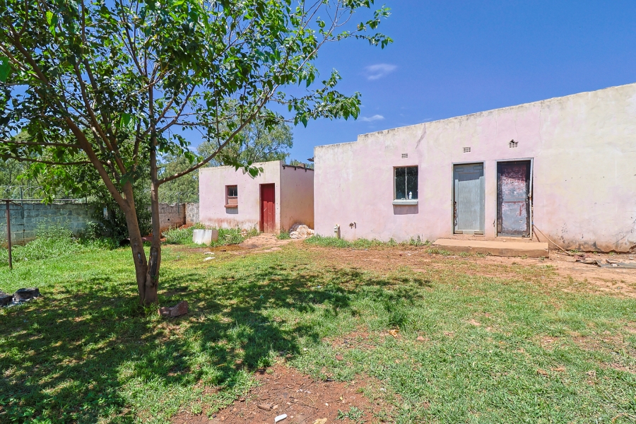 6 Bedroom Property for Sale in Tedderfield A H Gauteng