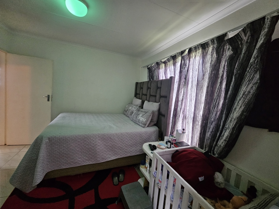 3 Bedroom Property for Sale in Dersley Gauteng