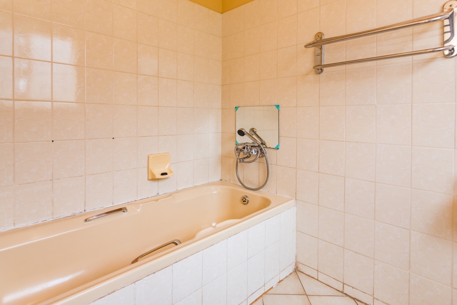 3 Bedroom Property for Sale in Rant En Dal Gauteng