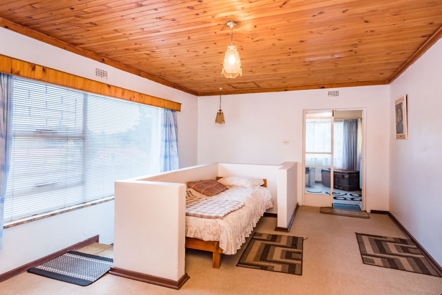 5 Bedroom Property for Sale in Constantia Kloof Gauteng
