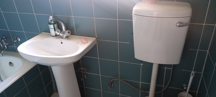 To Let 3 Bedroom Property for Rent in Bosmont Gauteng