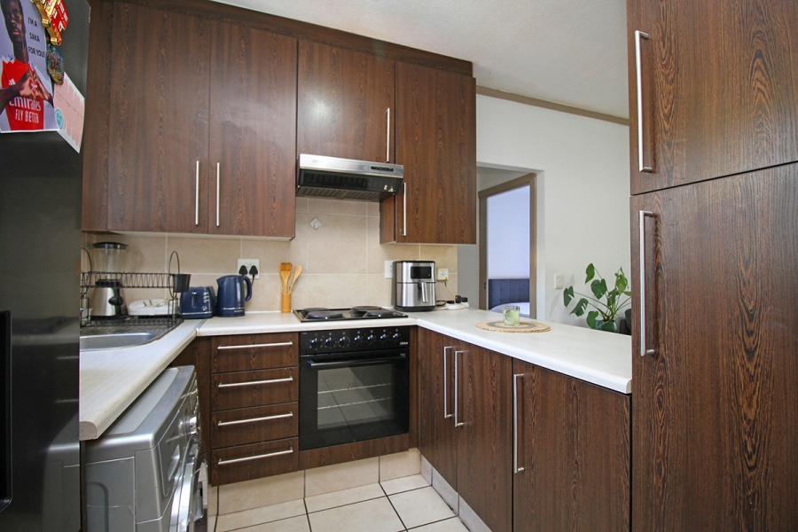 1 Bedroom Property for Sale in Lonehill Gauteng