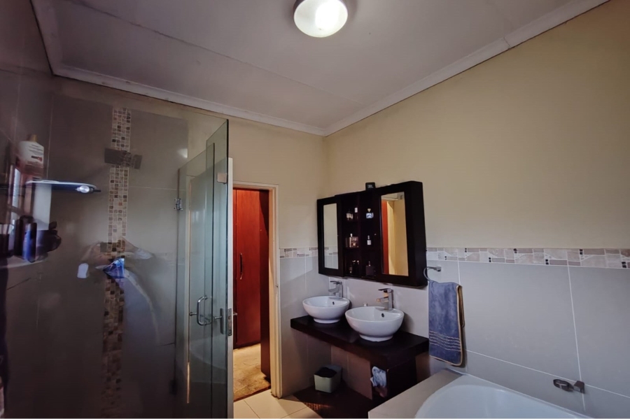 3 Bedroom Property for Sale in Summerset Gauteng