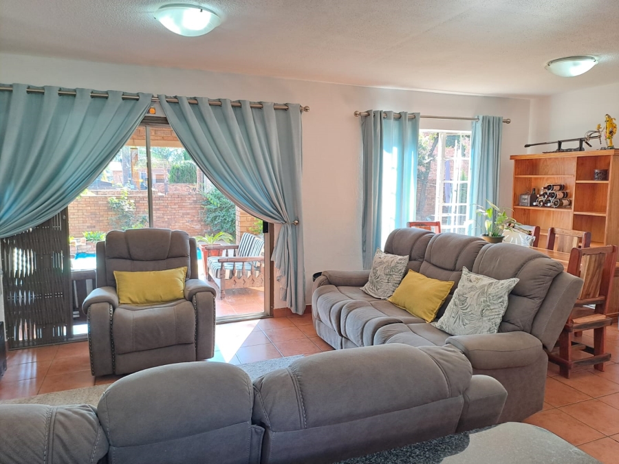 3 Bedroom Property for Sale in Kyalami Hills Gauteng
