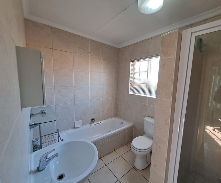 3 Bedroom Property for Sale in Kyalami Hills Gauteng