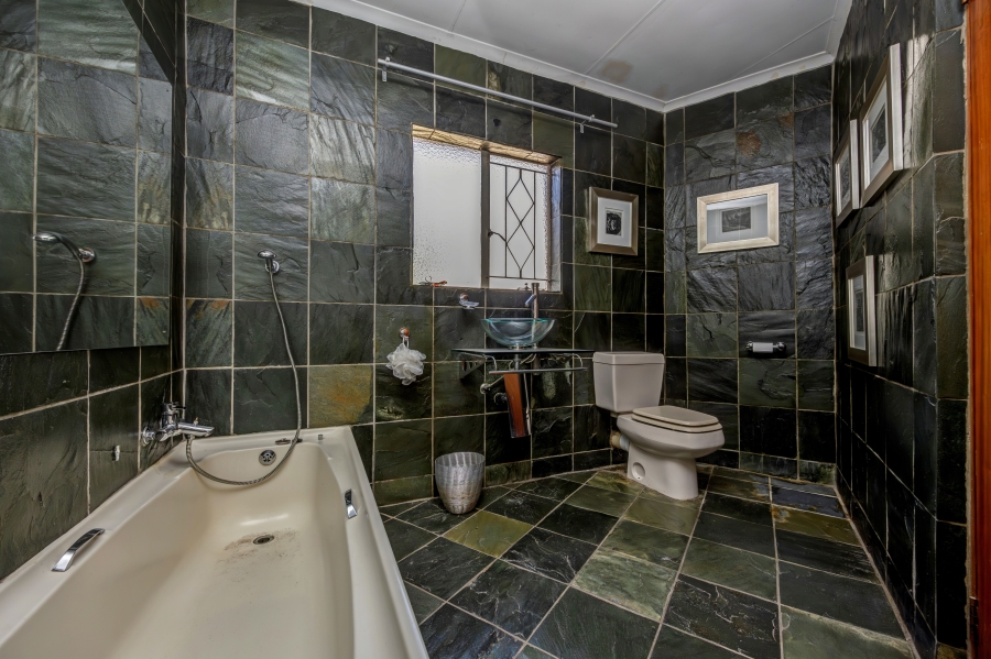 3 Bedroom Property for Sale in Fourways Gauteng