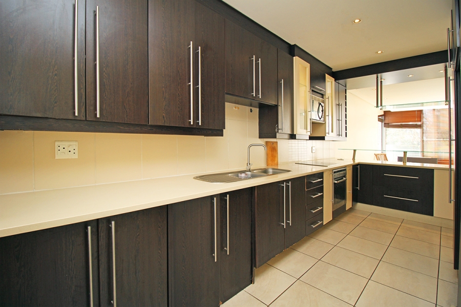 To Let 2 Bedroom Property for Rent in Bedford Gardens Gauteng