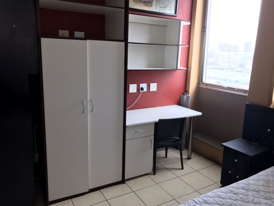 1 Bedroom Property for Sale in Braamfontein Gauteng