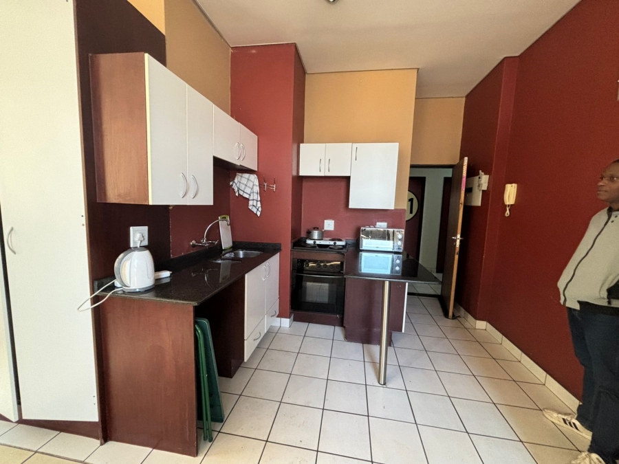 1 Bedroom Property for Sale in Braamfontein Gauteng