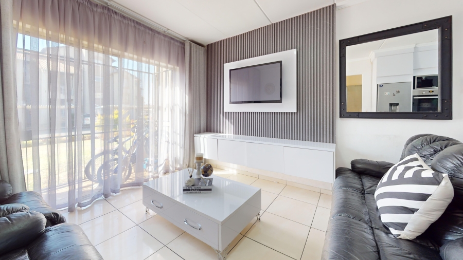 2 Bedroom Property for Sale in Kleinfontein Gauteng