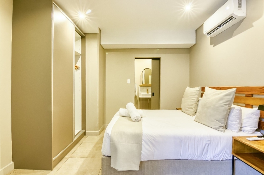 To Let 2 Bedroom Property for Rent in Sandown Gauteng