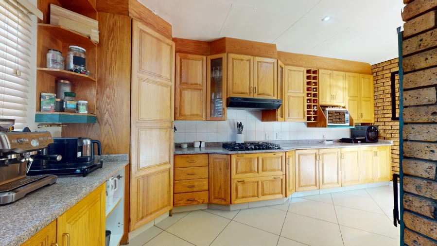 3 Bedroom Property for Sale in Sunward Park Gauteng