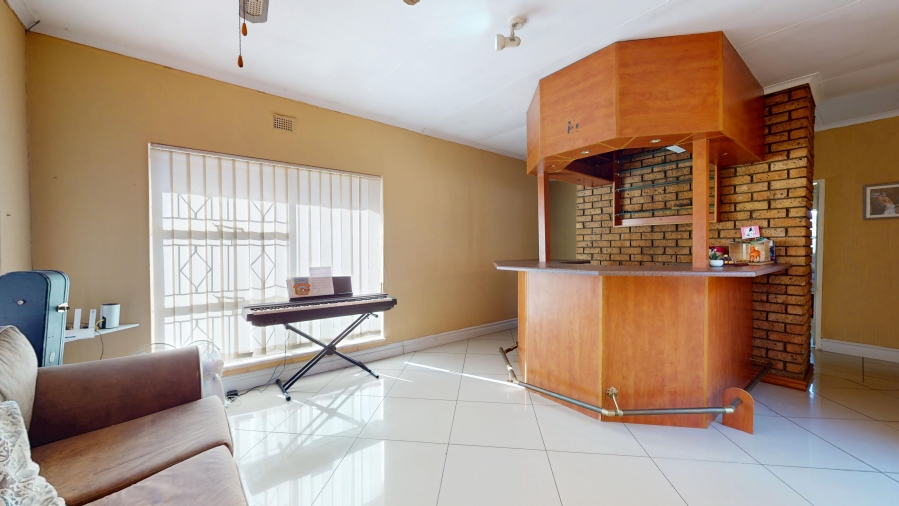 3 Bedroom Property for Sale in Sunward Park Gauteng