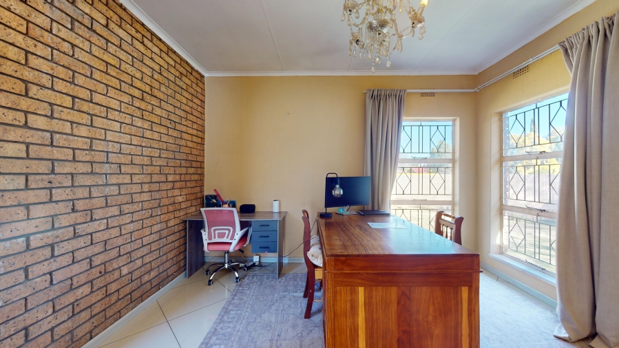3 Bedroom Property for Sale in Sunward Park Gauteng