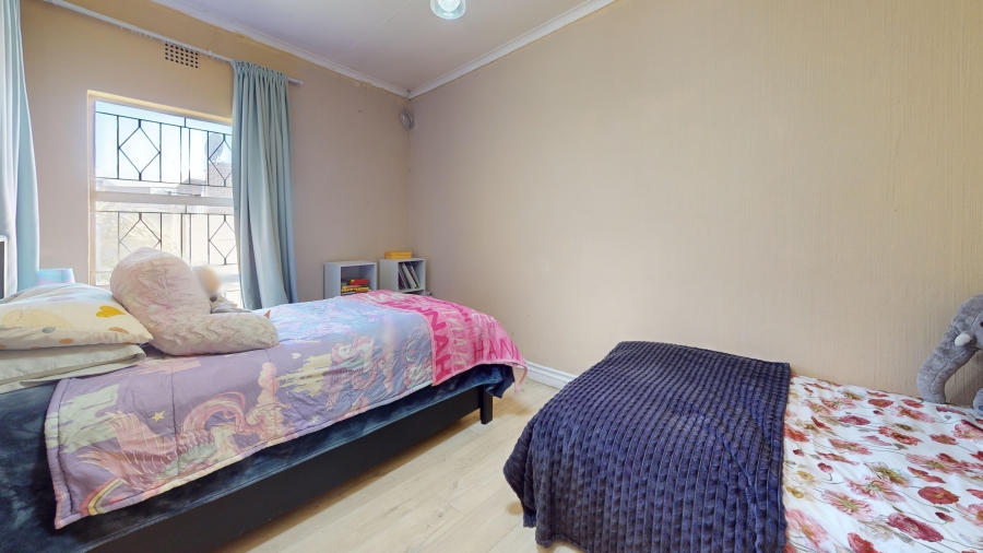 3 Bedroom Property for Sale in Sunward Park Gauteng