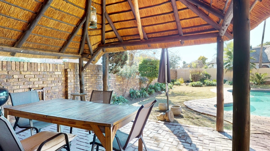 3 Bedroom Property for Sale in Sunward Park Gauteng