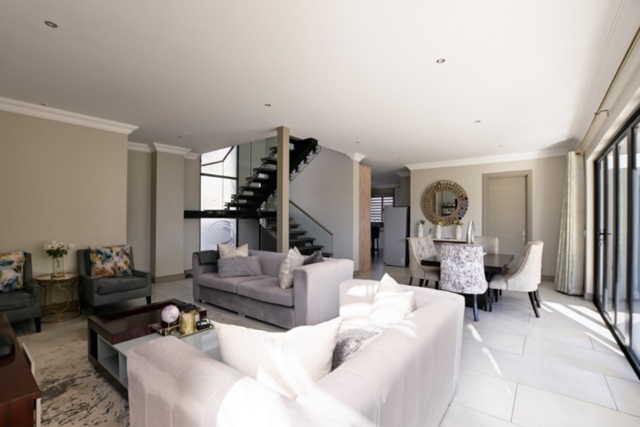 4 Bedroom Property for Sale in Zambezi Manor Lifestyle Estate Gauteng