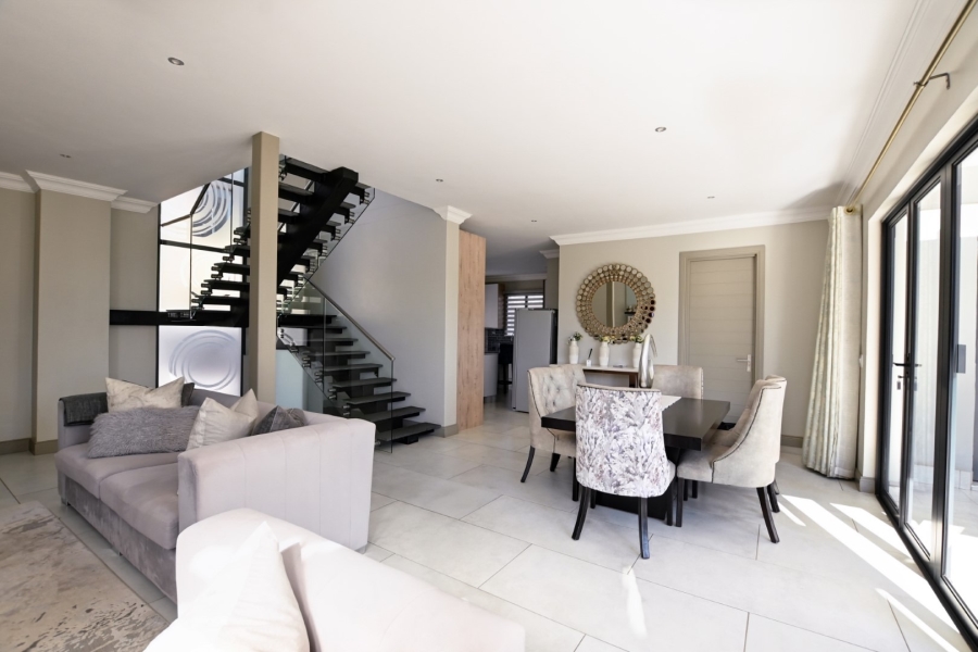 4 Bedroom Property for Sale in Zambezi Manor Lifestyle Estate Gauteng