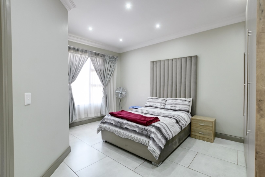 4 Bedroom Property for Sale in Zambezi Manor Lifestyle Estate Gauteng
