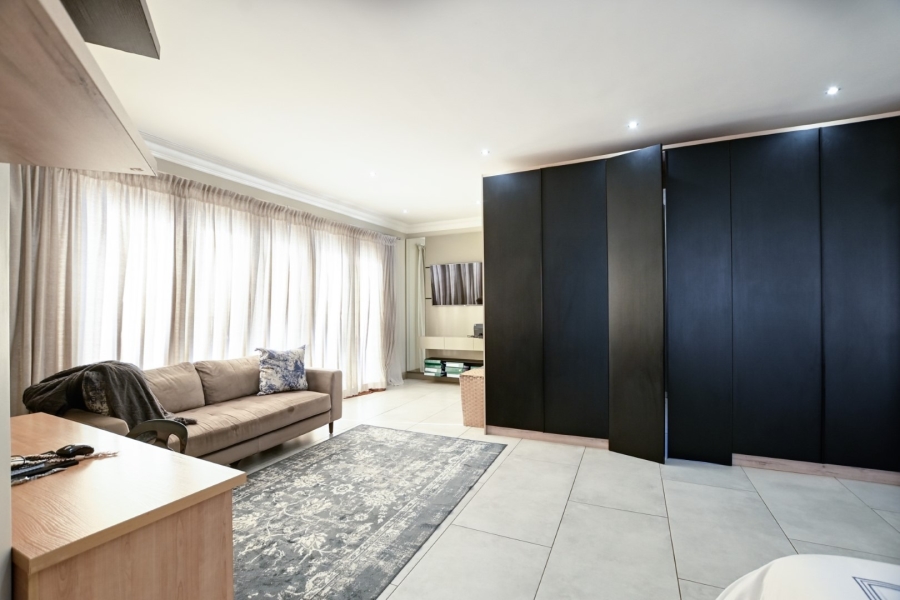 4 Bedroom Property for Sale in Zambezi Manor Lifestyle Estate Gauteng