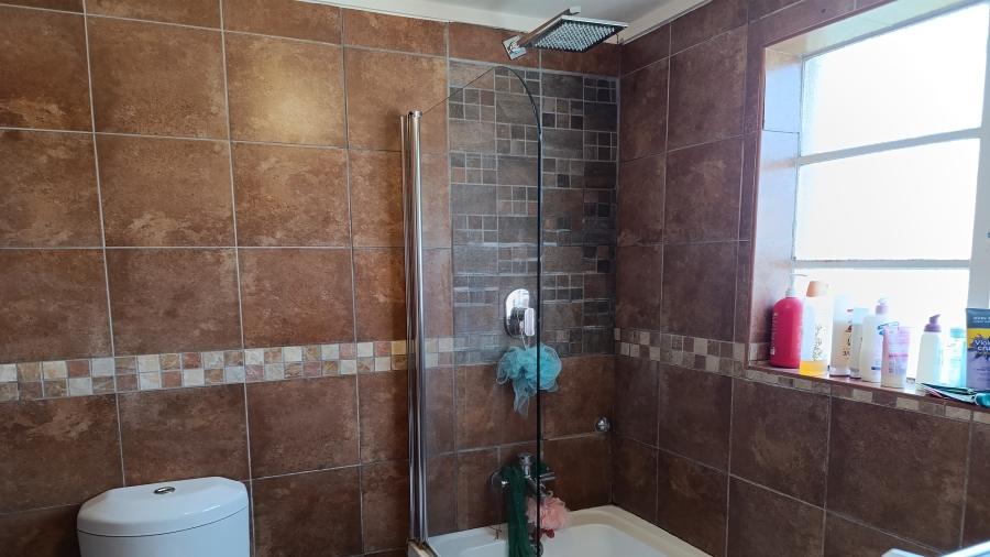 3 Bedroom Property for Sale in Rietfontein Gauteng