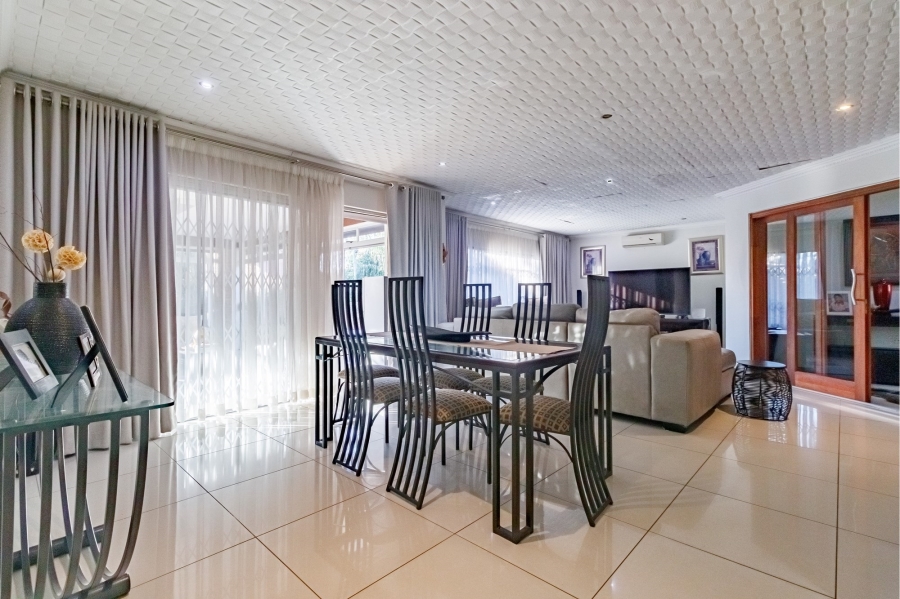4 Bedroom Property for Sale in Amandasig Gauteng