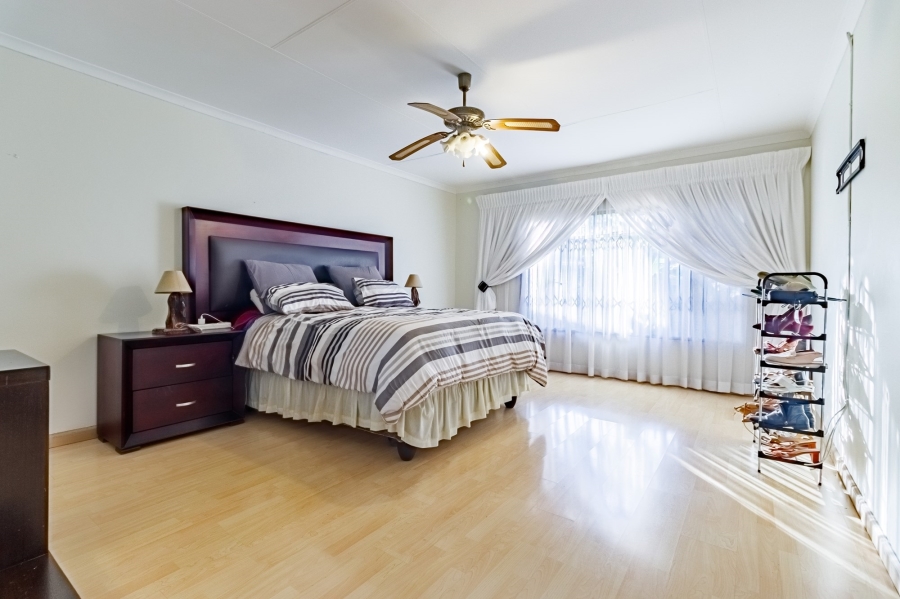 4 Bedroom Property for Sale in Amandasig Gauteng