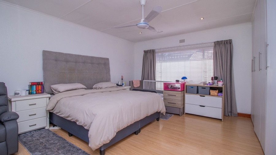 4 Bedroom Property for Sale in Atlasville Gauteng