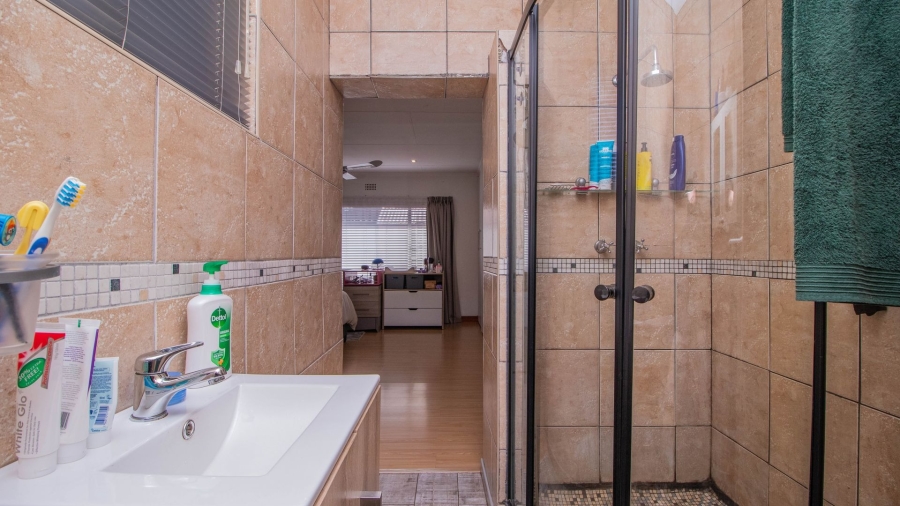 4 Bedroom Property for Sale in Atlasville Gauteng