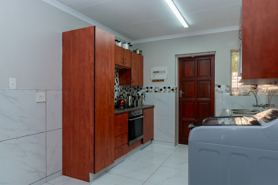 3 Bedroom Property for Sale in Esther Park Gauteng