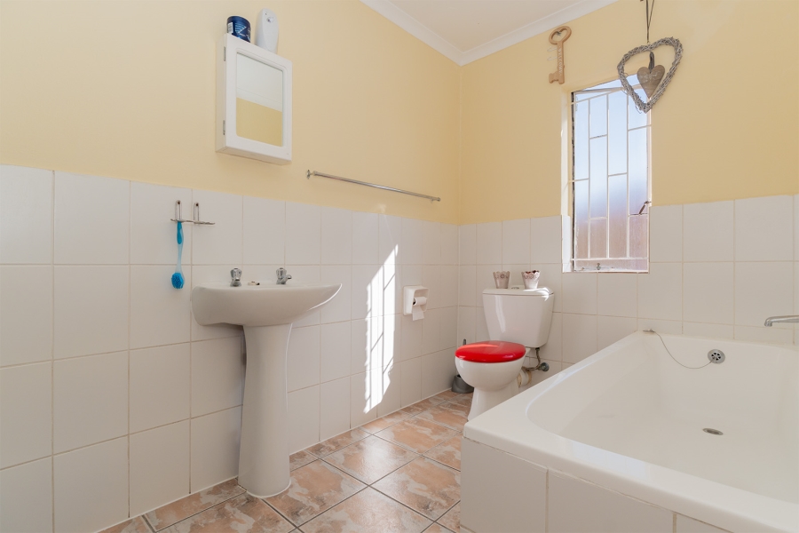 3 Bedroom Property for Sale in Esther Park Gauteng