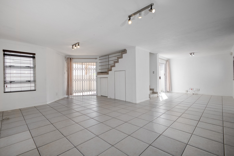 To Let 3 Bedroom Property for Rent in Sunninghill Gauteng