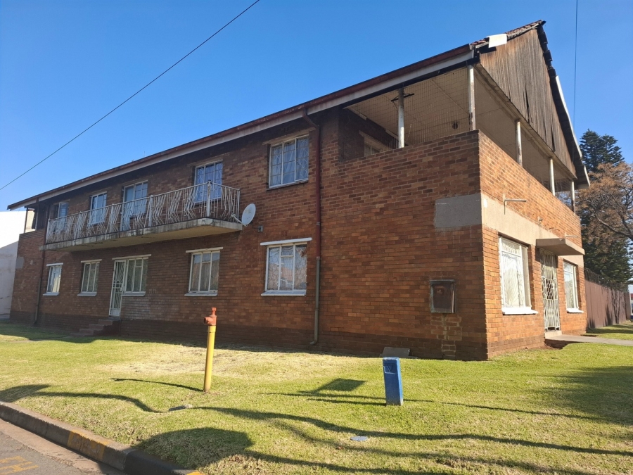 16 Bedroom Property for Sale in Actonville Gauteng