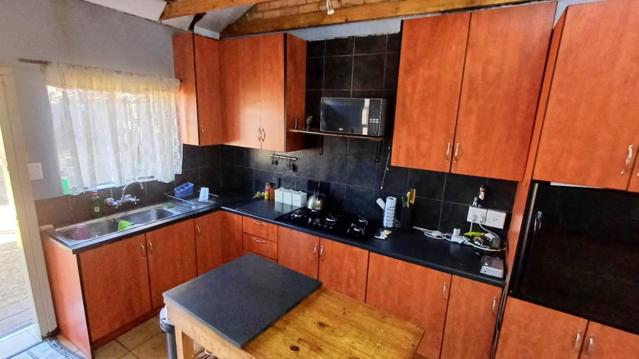 To Let 2 Bedroom Property for Rent in Lyttelton Manor Gauteng