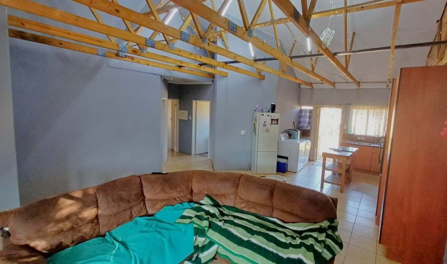 To Let 2 Bedroom Property for Rent in Lyttelton Manor Gauteng