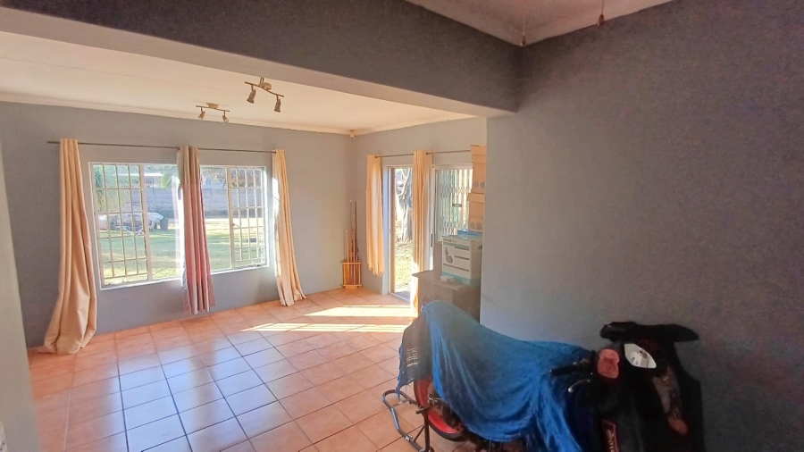 To Let 2 Bedroom Property for Rent in Lyttelton Manor Gauteng