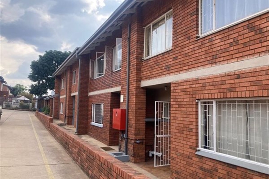 To Let 3 Bedroom Property for Rent in La Montagne Gauteng