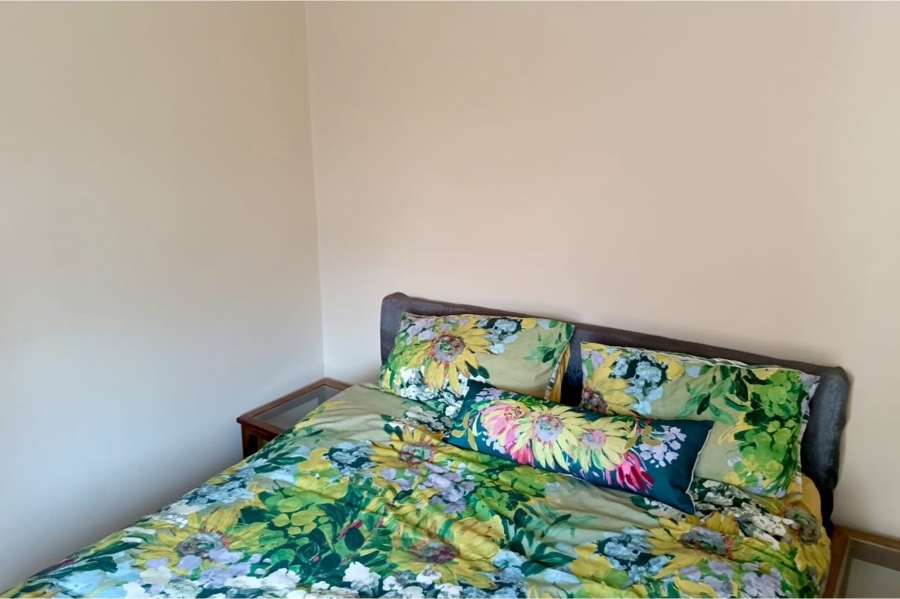2 Bedroom Property for Sale in Die Hoewes Gauteng