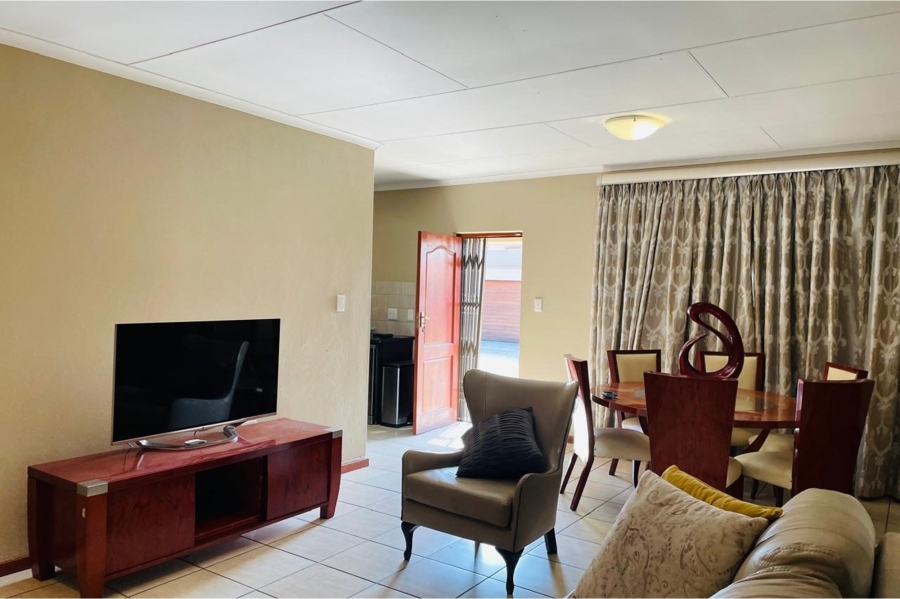 4 Bedroom Property for Sale in Noordwyk Gauteng