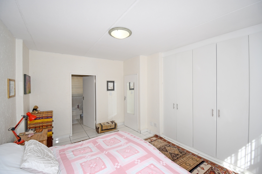 2 Bedroom Property for Sale in Kew Gauteng