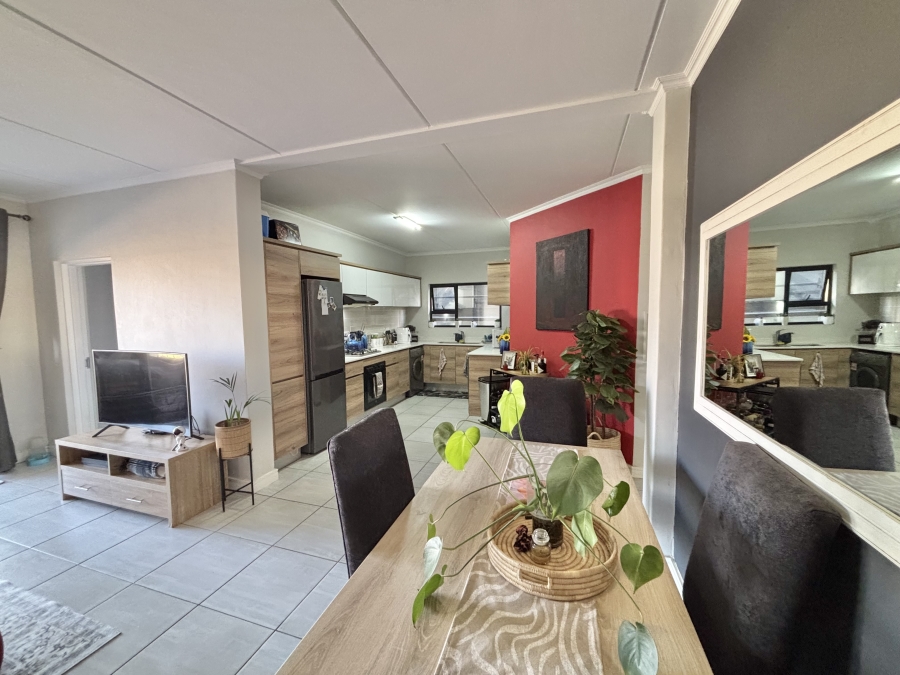 3 Bedroom Property for Sale in Waterfall Gauteng