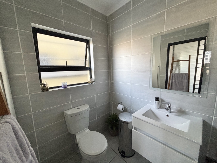 3 Bedroom Property for Sale in Waterfall Gauteng