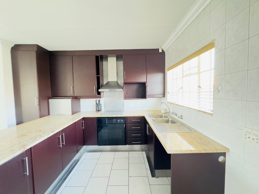 2 Bedroom Property for Sale in Elspark Gauteng