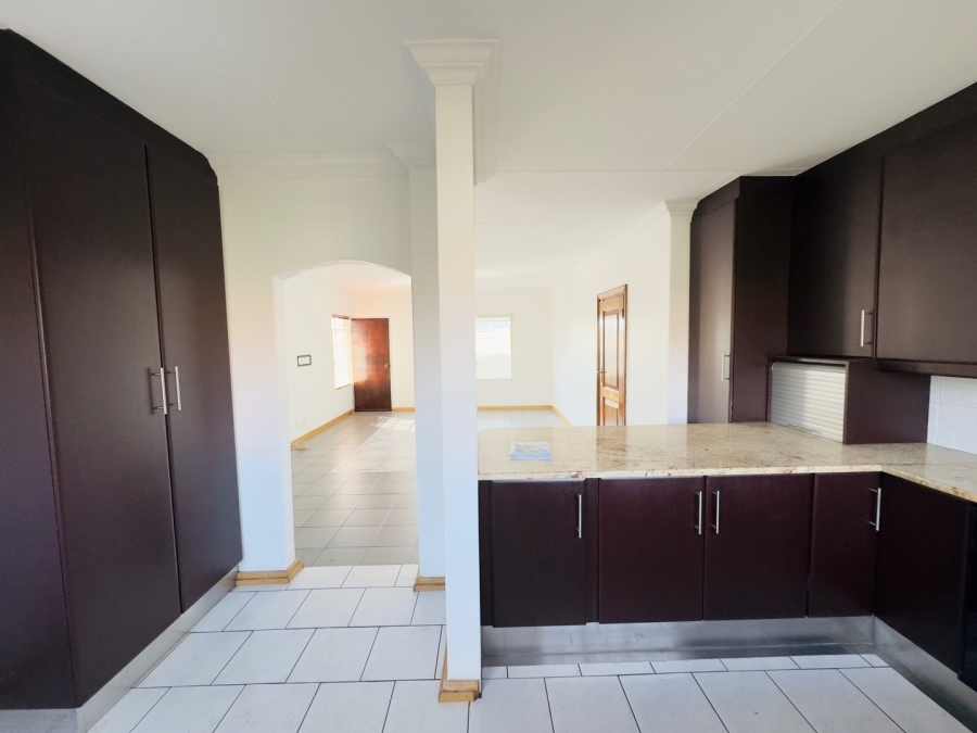 2 Bedroom Property for Sale in Elspark Gauteng